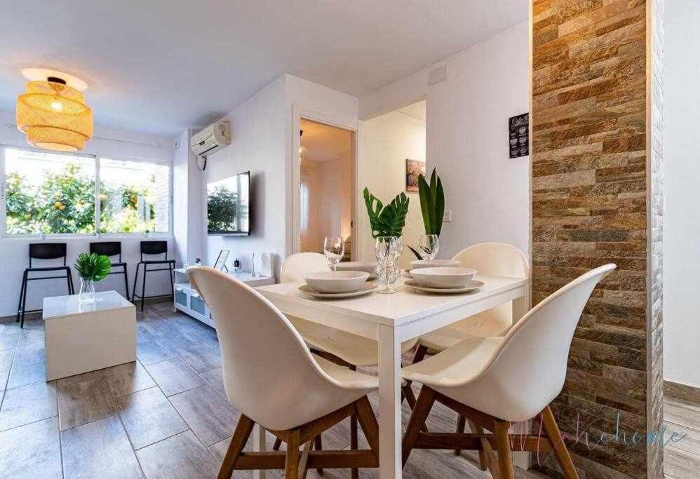 Apartamento 1 En Estadio Sevilla 6 Plazas Y Metro Luaran gambar
