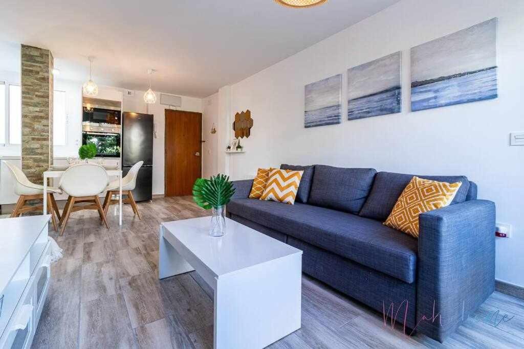 Apartamento 1 En Estadio Sevilla 6 Plazas Y Metro Luaran gambar